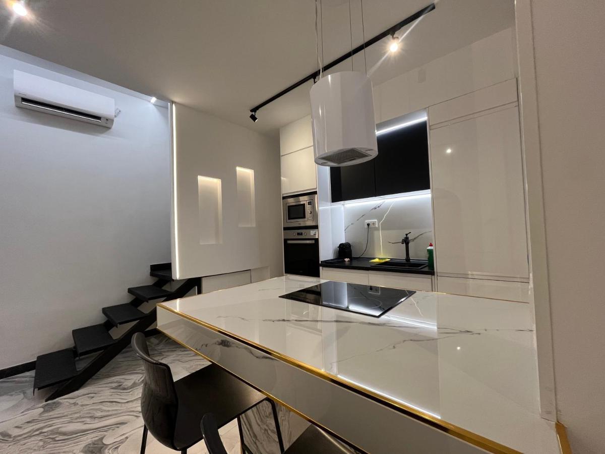 Bs4 Suite Luxury Madrid Centro ภายนอก รูปภาพ